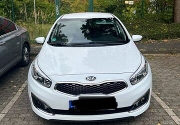 Kia ceed / Ceed 123.200 km 10.000 &euro; Recklinghausen 45665