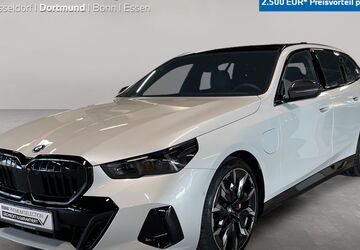 BMW 550 5.305 km 77.899 &euro; Dortmund 44263