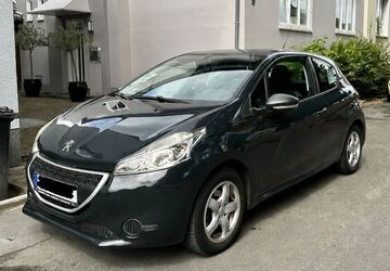 Peugeot 208 123.420 km 1.999 &euro; Essen 45134