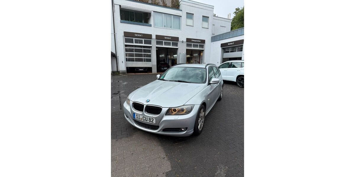 BMW 320 224.000 km 2.500 &euro; Essen 45326