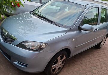 Mazda 2 144.000 km 2.150 &euro; Hattingen 45527
