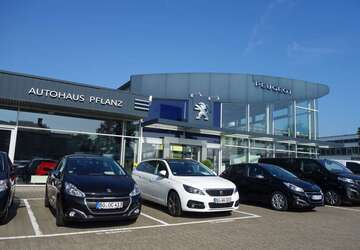 Peugeot 5008 9.990 km 46.190 &euro; Bochum 44801