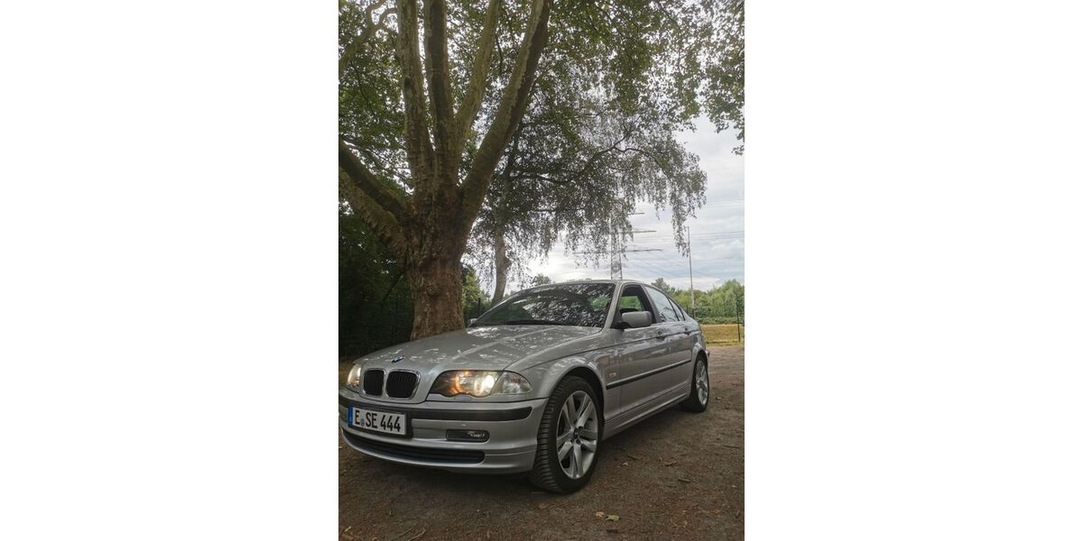 BMW 325 144.000 km 6.500 &euro; Essen 45130
